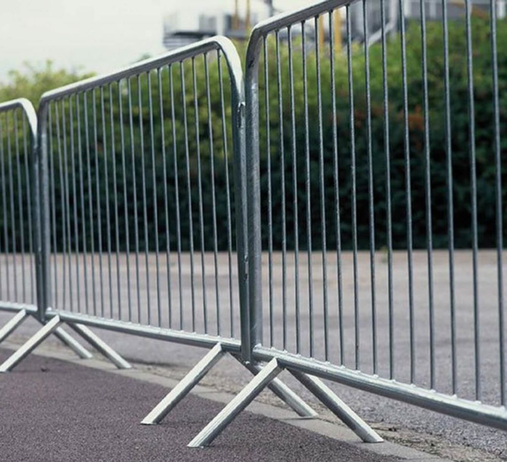 Crowd Barriers Close