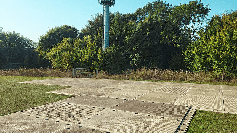 SignaRoad Mobile Mast